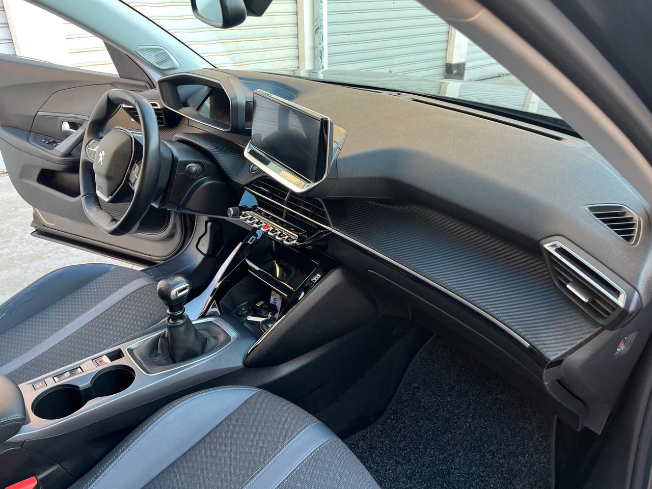 Peugeot 2008 PureTech 130 S&S GT Pack