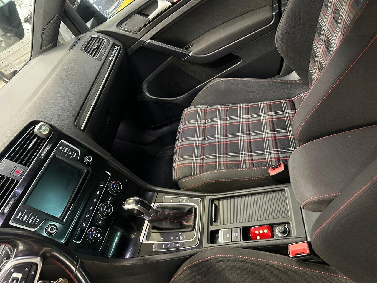 Volkswagen Golf GTI Performance 2.0 TSI 119000 km pari al nuovo