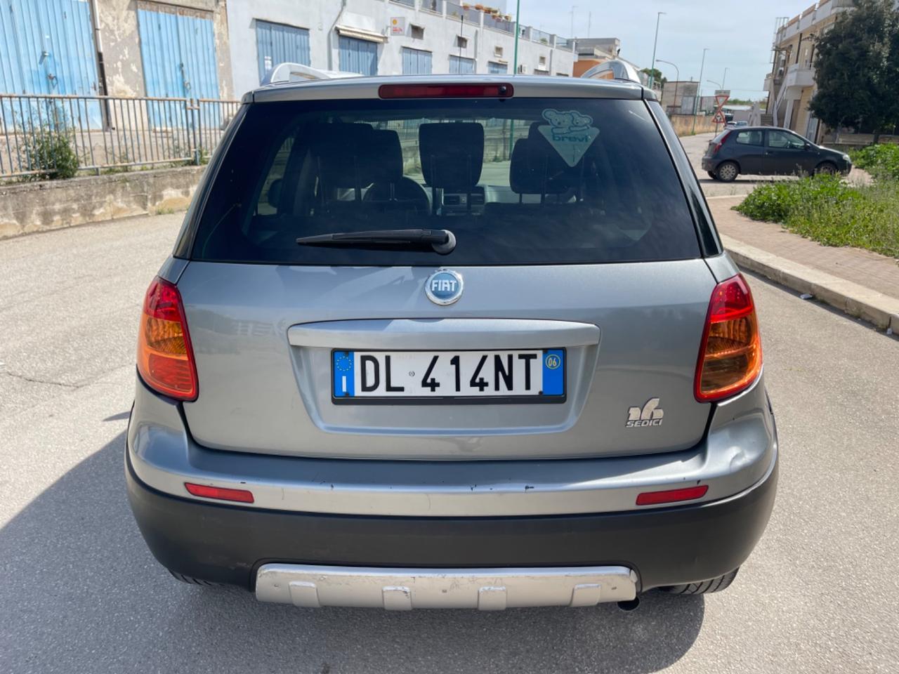 Fiat Sedici 1.9 MJT 4x4 Dynamic 2006 - POCHI KM