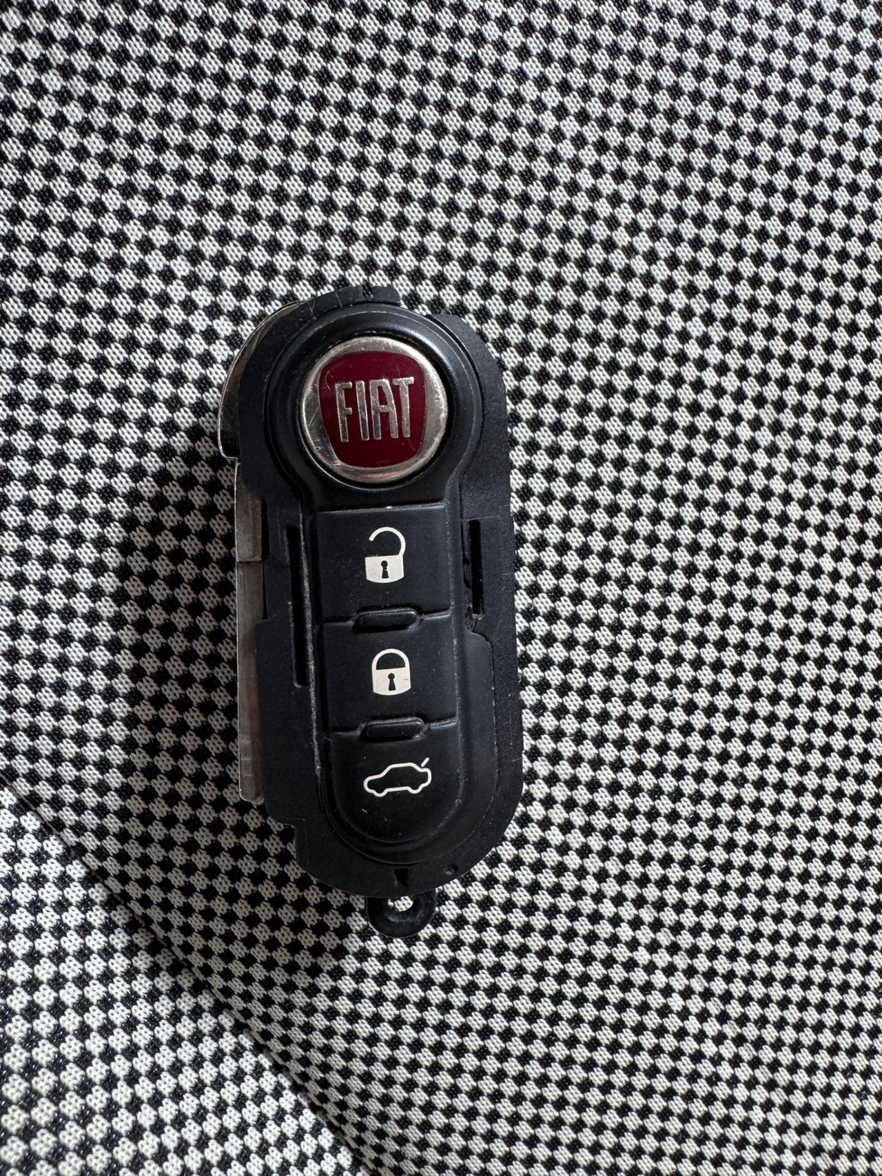 Fiat 500 C 1.2 benzina By Gucci. Kmq 135.000