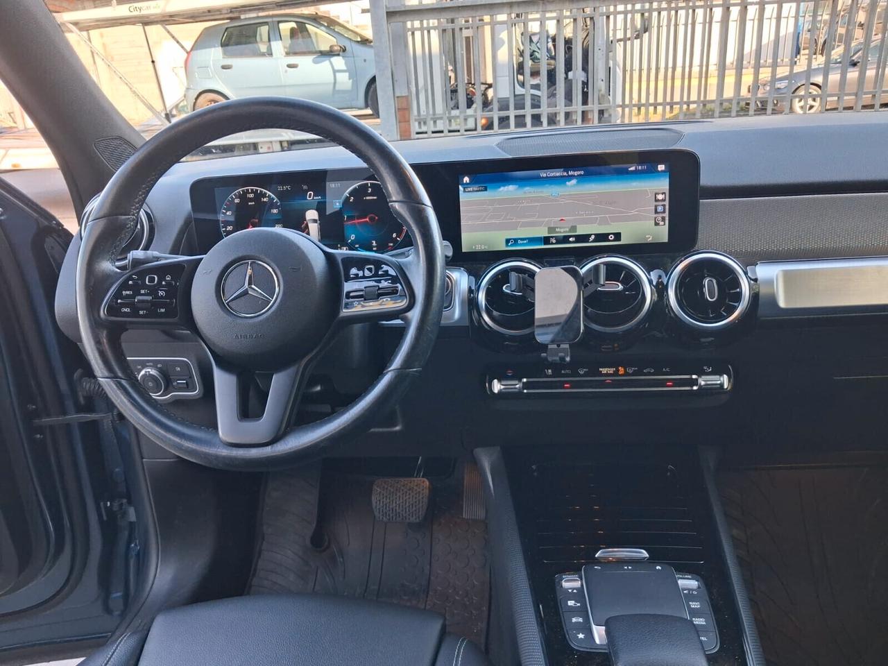 MERCEDES Classe GLB 180d Automatic 115cv