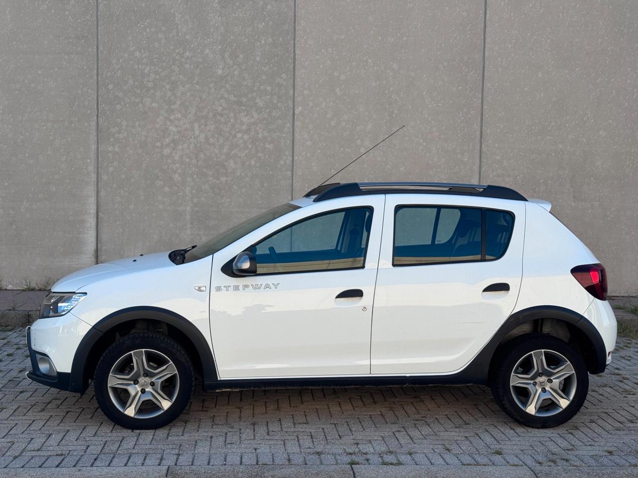 Dacia Sandero Stepway 1.5 Blue dCi 95 CV Comfort