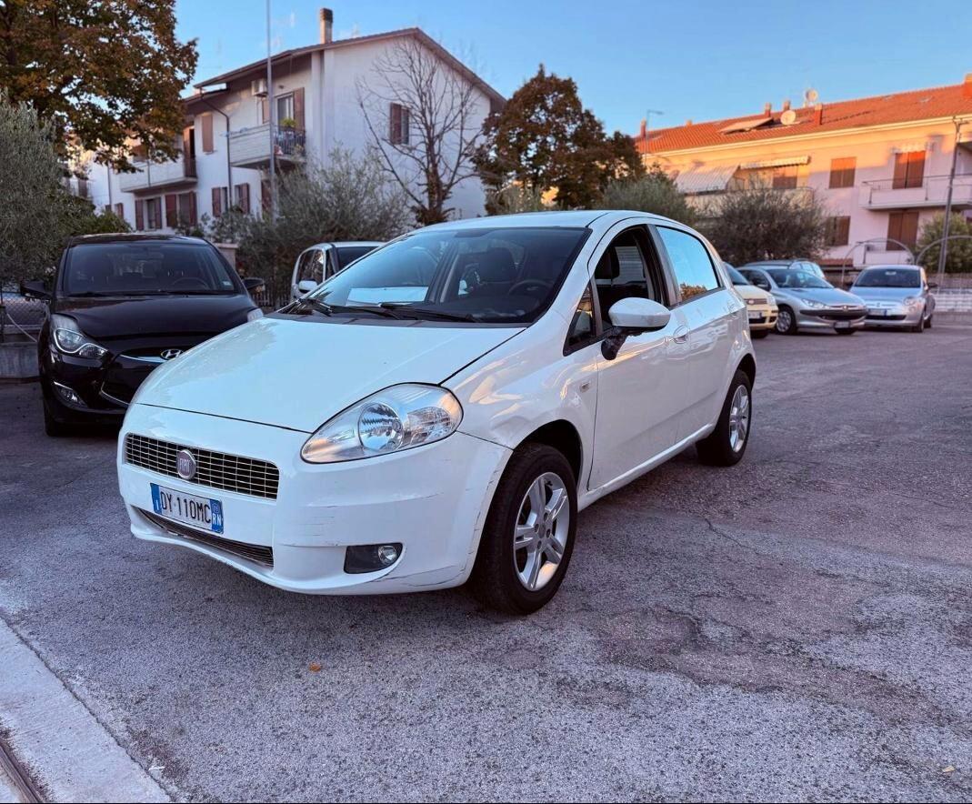 Fiat Grande Punto 1.4 5 porte Active Natural Power