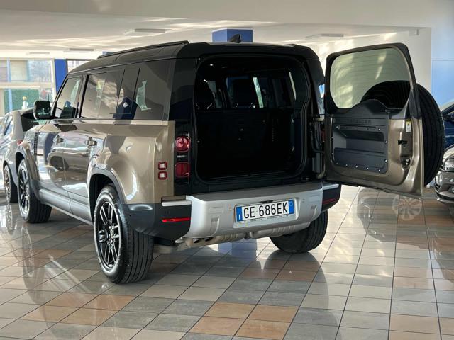 LAND ROVER Defender 110 3.0D I6 200 CV AWD Auto X-Dynamic SE AUTOCARRO