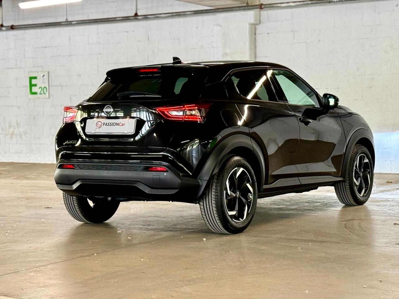 Nissan Juke 1.0 DIG-T 114 CV N-Connecta