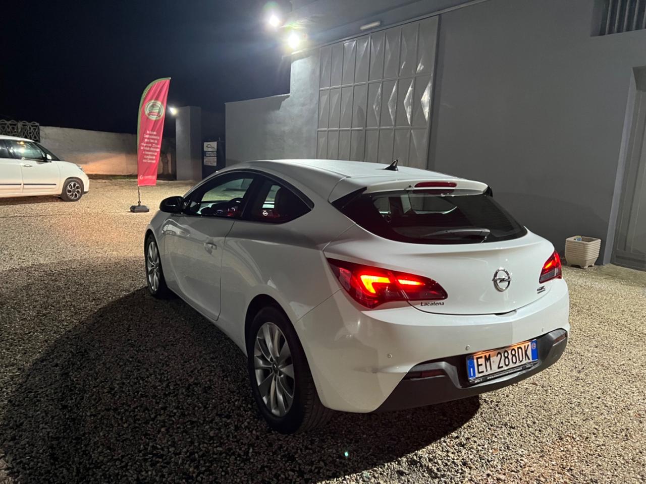 Opel Astra GTC 1.7 CDTI 110CV S&S 3 porte Elective