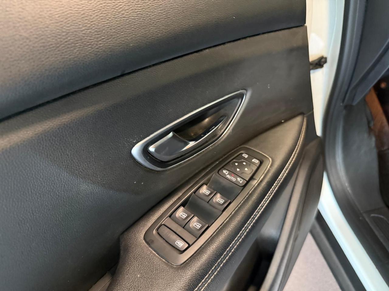 Renault Grand Scenic Blue dCi 120 CV Initiale Paris