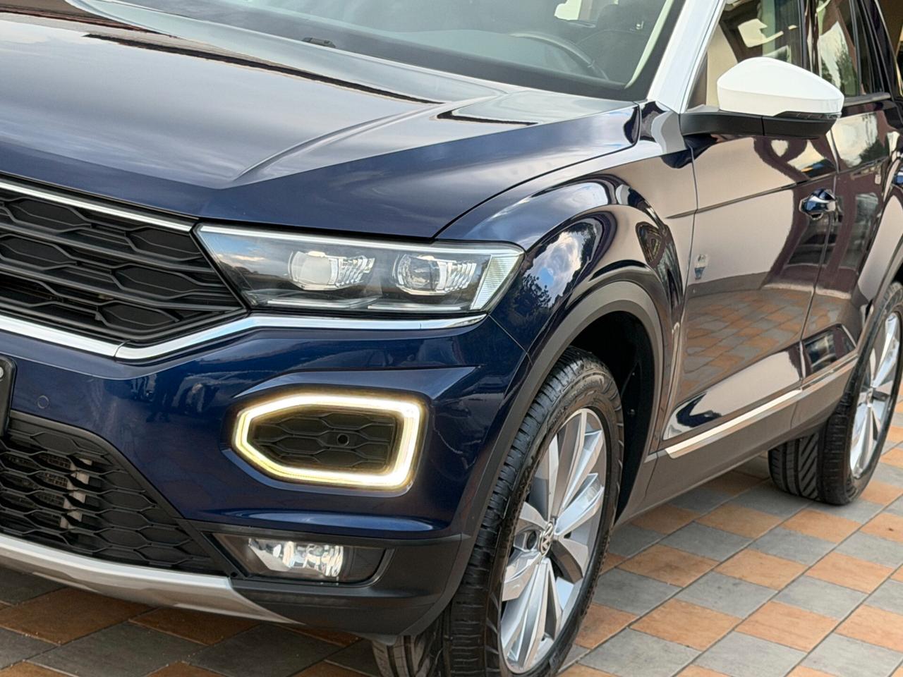 Volkswagen T-Roc 1.6 TDI 115 cv. ADVANCED (Doppio Colore)