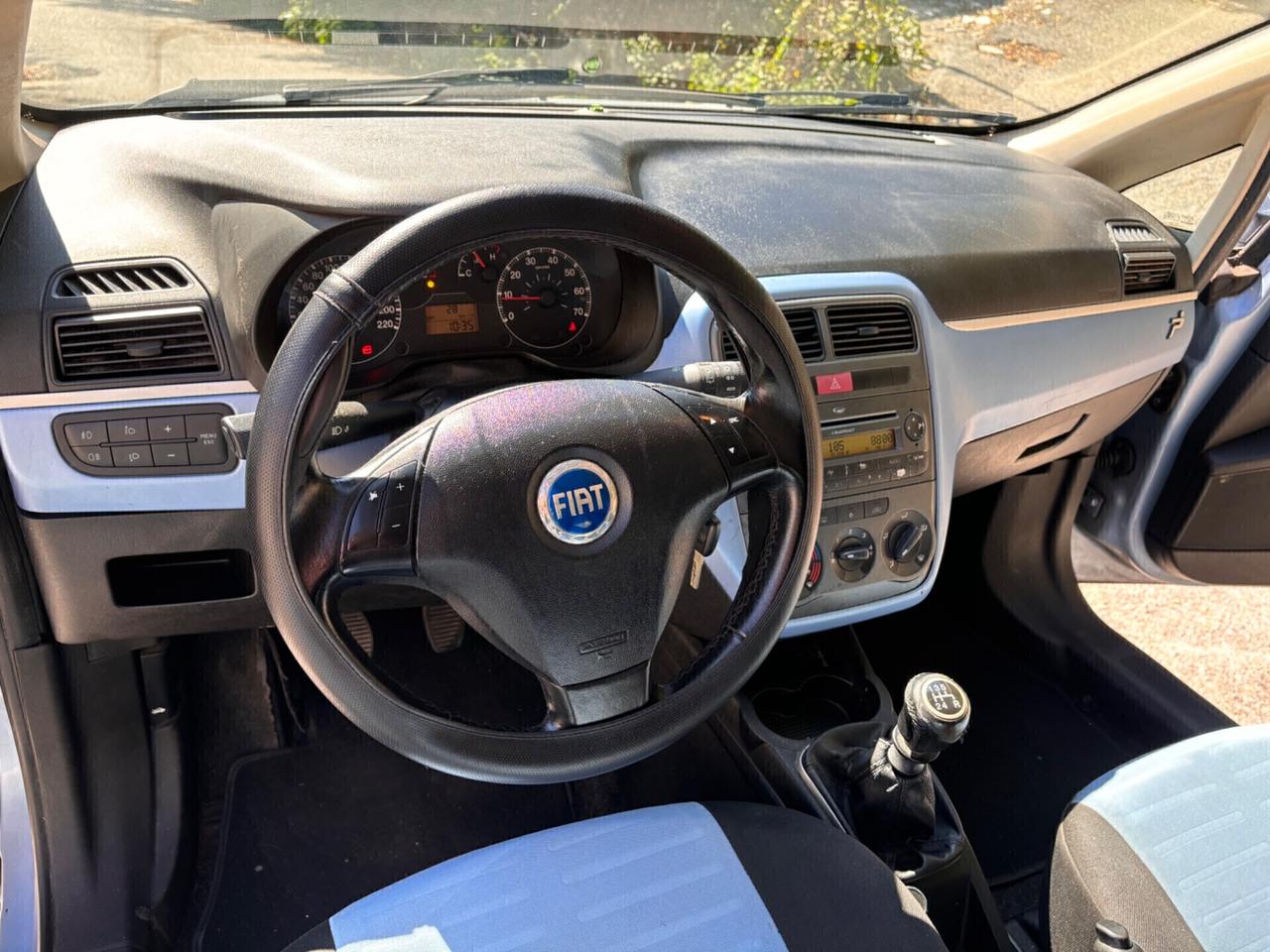 Fiat Grande Punto 1.4 Starjet 16V 3 porte Dynamic