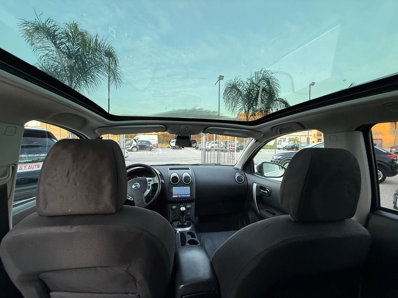Nissan Qashqai 2.0 dCi DPF Tekna