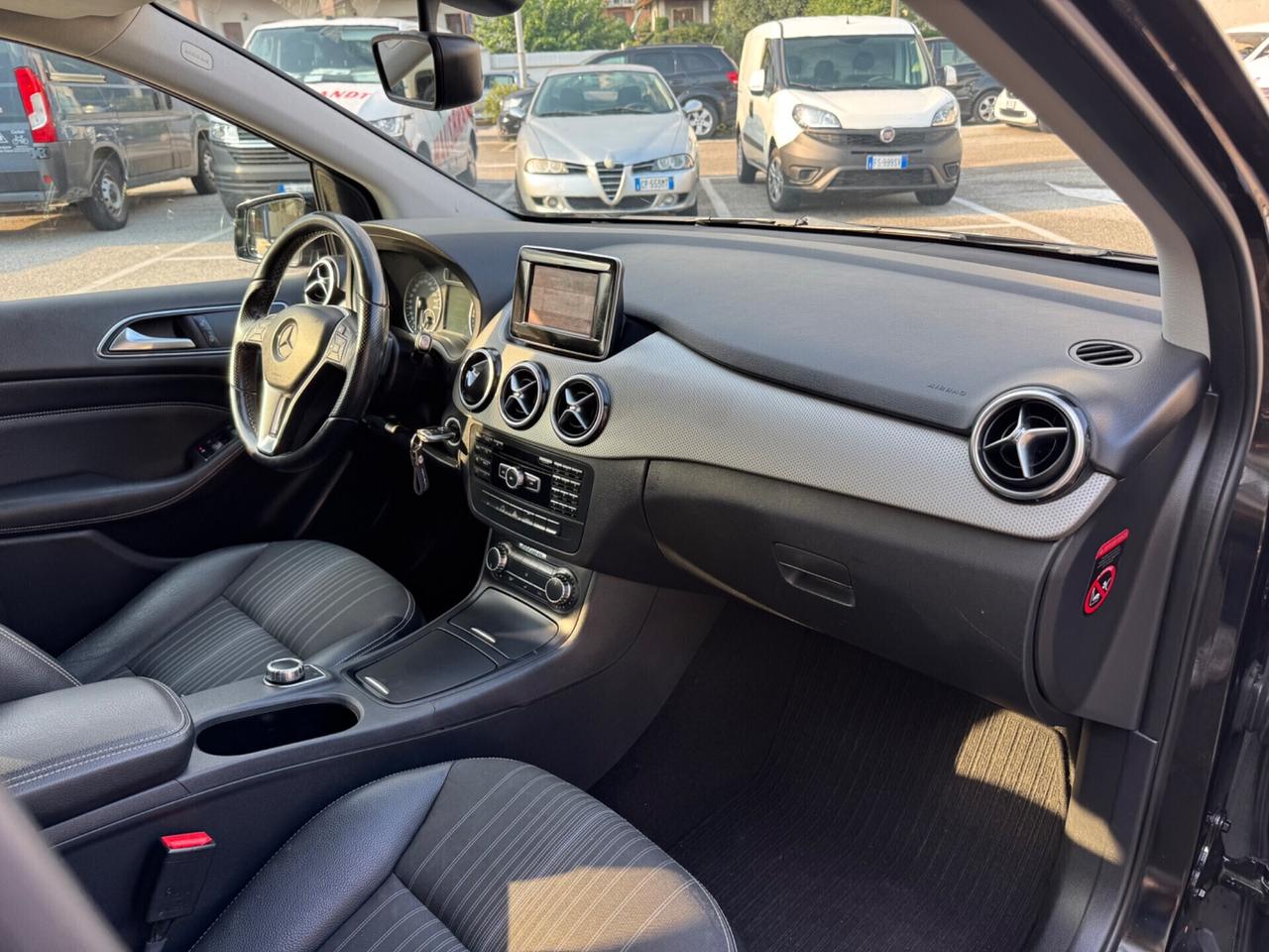 Mercedes-benz B 180 CDI Premium GANCIO TRAINO