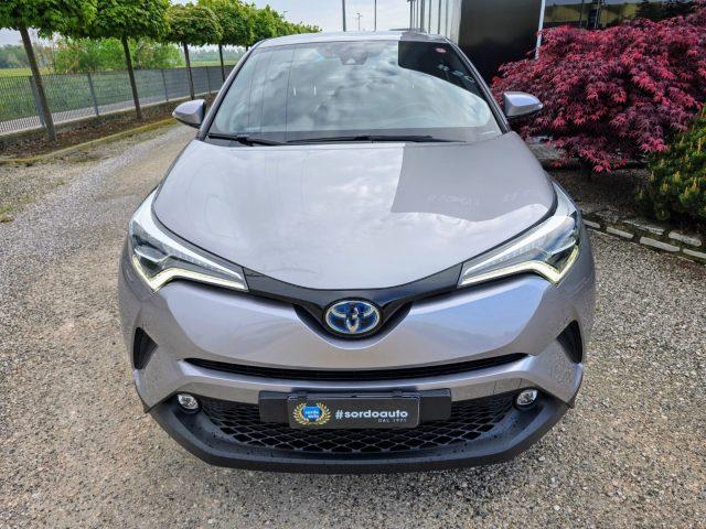 TOYOTA C-HR 1.8 Hybrid E-CVT Lounge