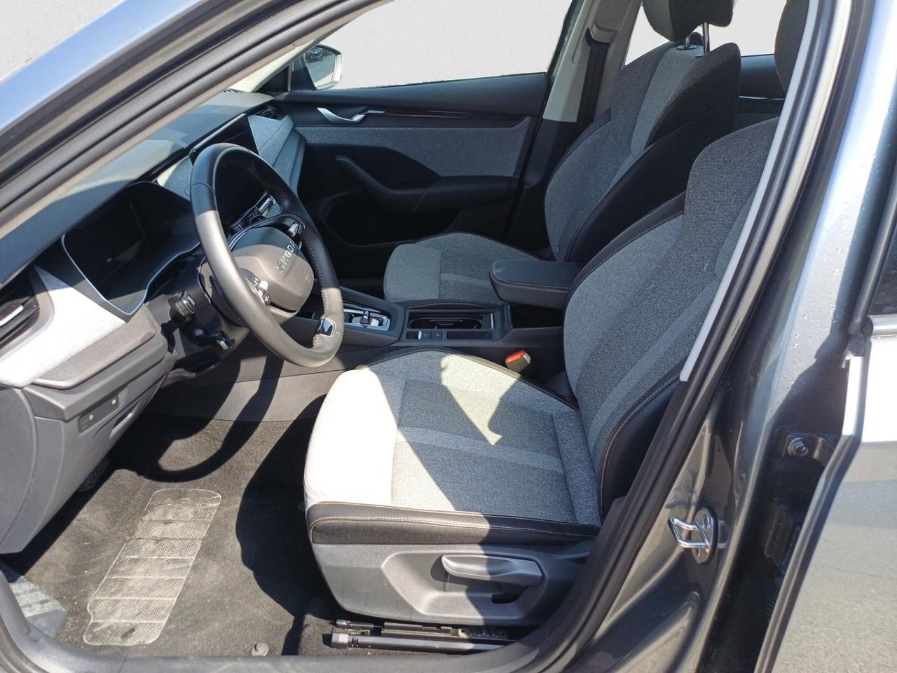 SKODA Octavia 4ª serie - Octavia 2.0 TDI 150 CV DSG Wagon Executive