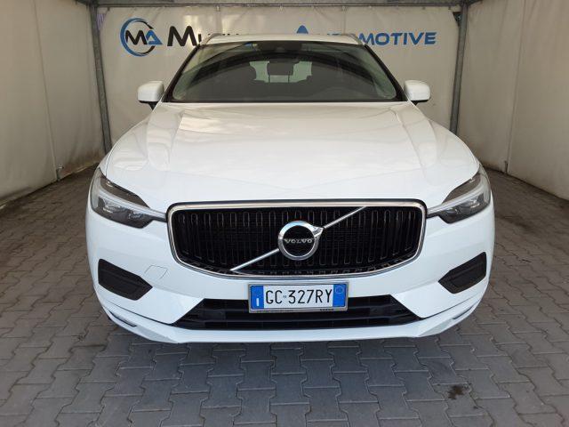 VOLVO XC60 B4 (d) AWD Geartronic Momentum *GANCIO TRAINO*