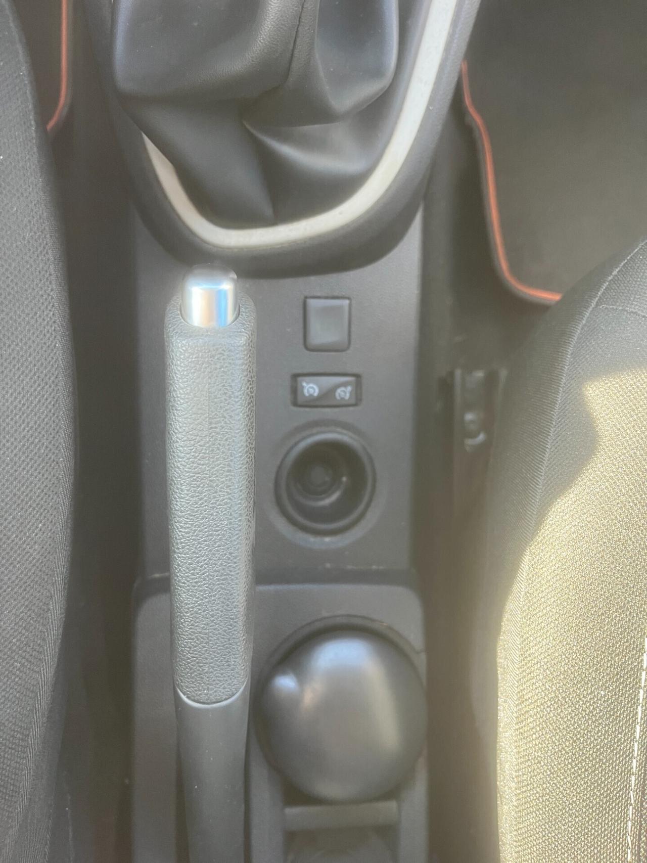 Renault Captur dCi 8V 90 CV EDC Sport Edition2