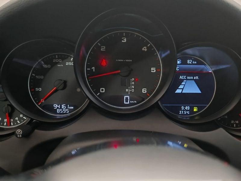 Porsche Cayenne Cayenne 3.0 Diesel IVA ESPOSTA