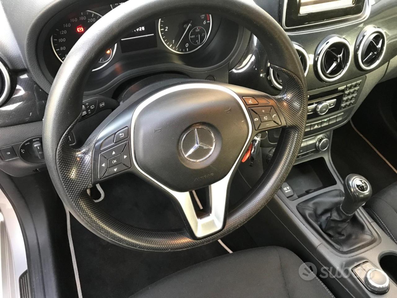 Mercedes-benz B 180 B 180 CDI BlueEFFICIENCY Execu