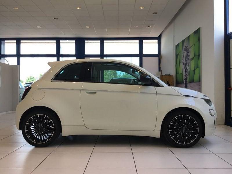 FIAT 500 Hybrid Hybrid La Prima MY26