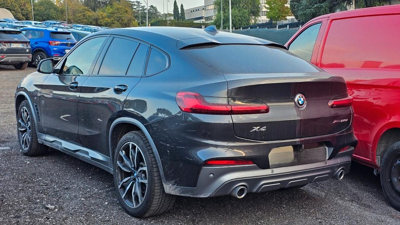 FURTO PARZIALE Bmw X4 xDrive20d Msport