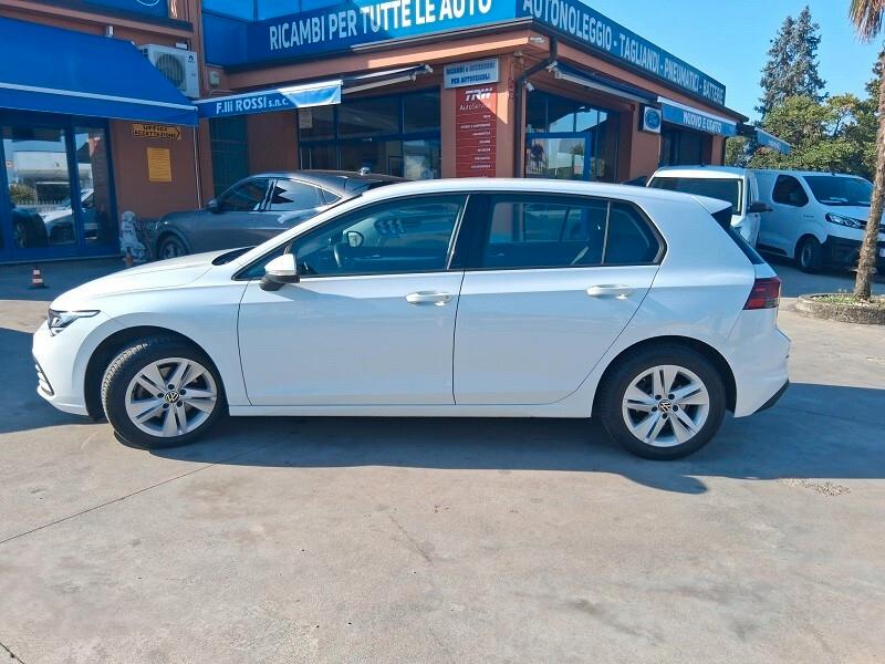 Volkswagen Golf 1.0 eTSI EVO DSG Life