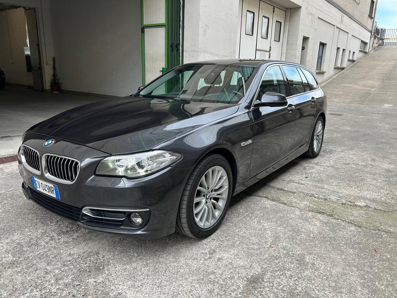 Bmw 535 535d xDrive Touring Luxury