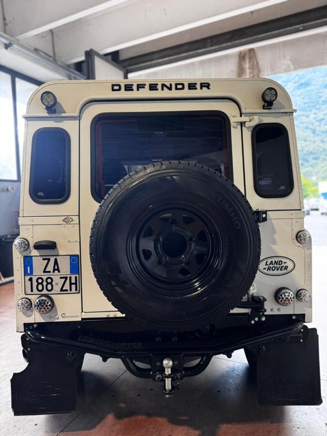 LAND ROVER Defender 90 2.2 TD4 3 P. N1 Autocarro