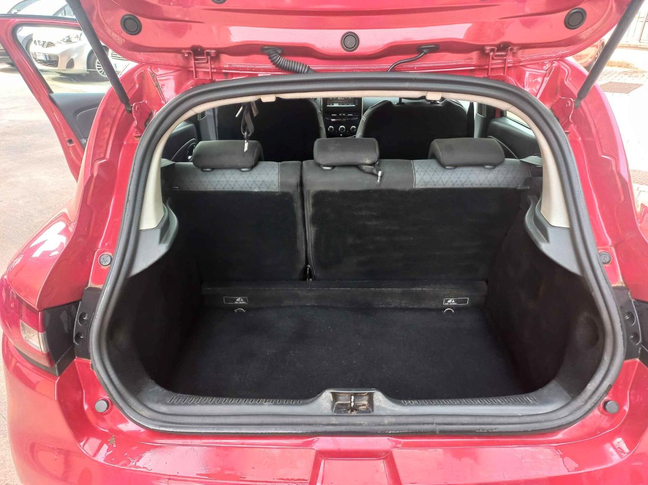 Renault Clio 1.2 16V 5 porte Dynamique