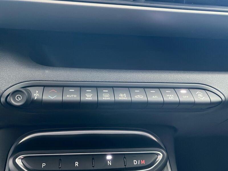 Jeep Avenger E-HYBRID Altitude 1.2 110cv DCT MHEV