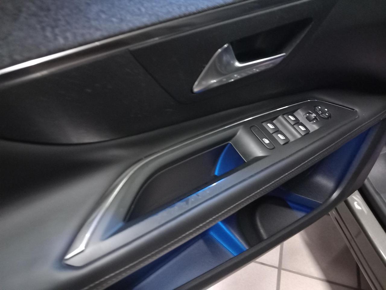 Peugeot 3008 1.5 bluehdi Allure s&s 130cv