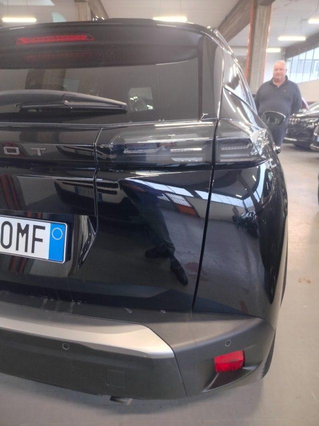 PEUGEOT 2008 PureTech 100 S&S Allure