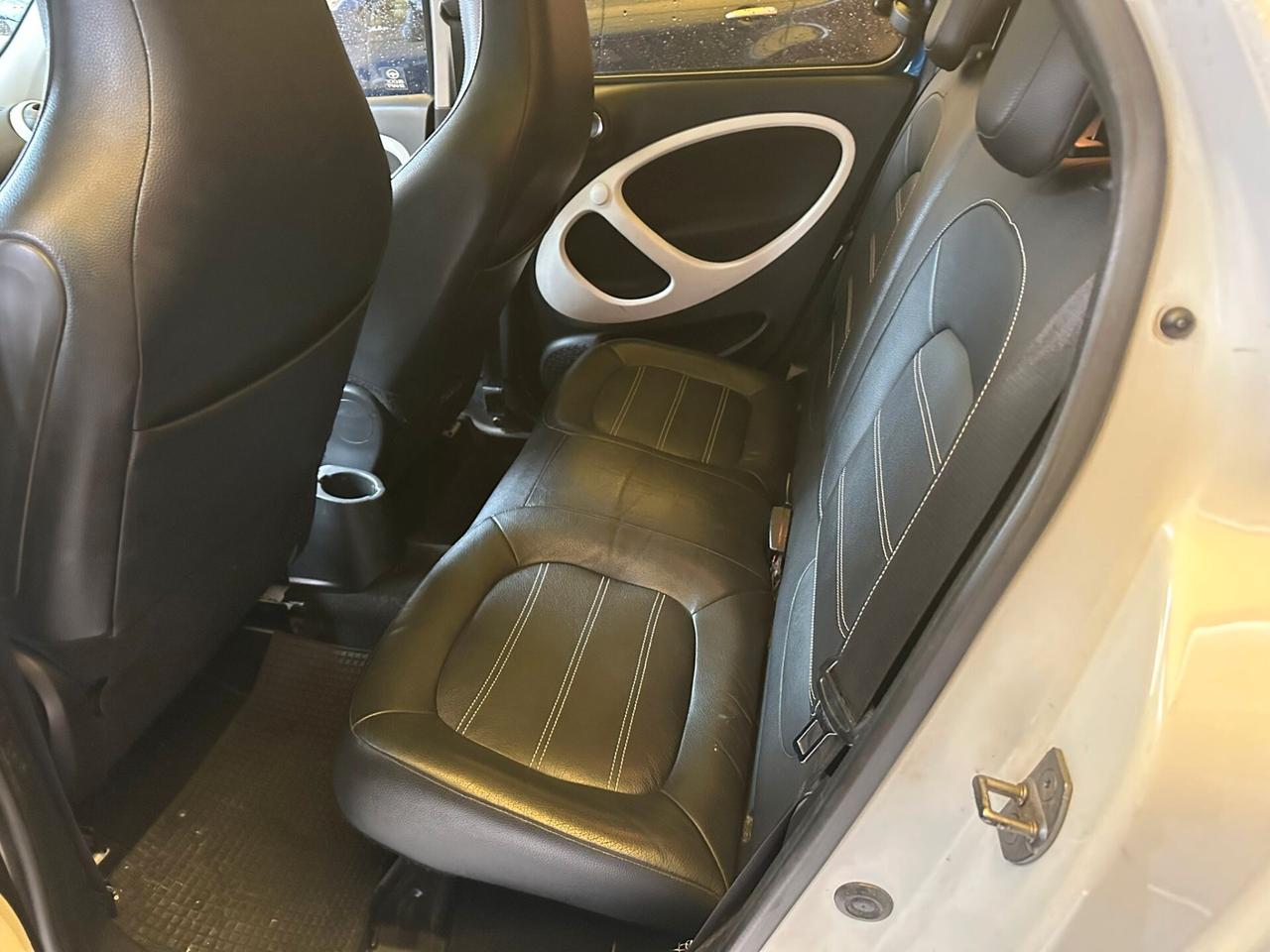 Smart ForFour 1.0CC GPL 12 mesi garanzia-2016