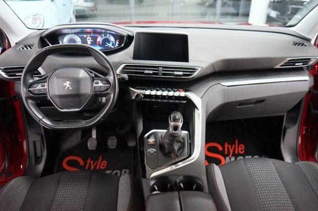 PEUGEOT 3008 BlueHDi 130 S&S Business