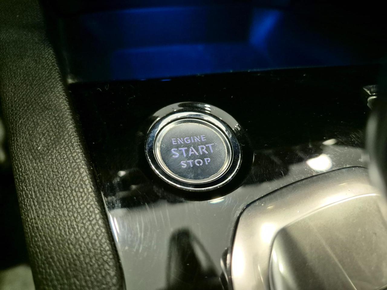 Peugeot 3008 1.5 bluehdi Allure s&s 130cv eat8 N1 - NEOPATENTATI - Cam - Carplay