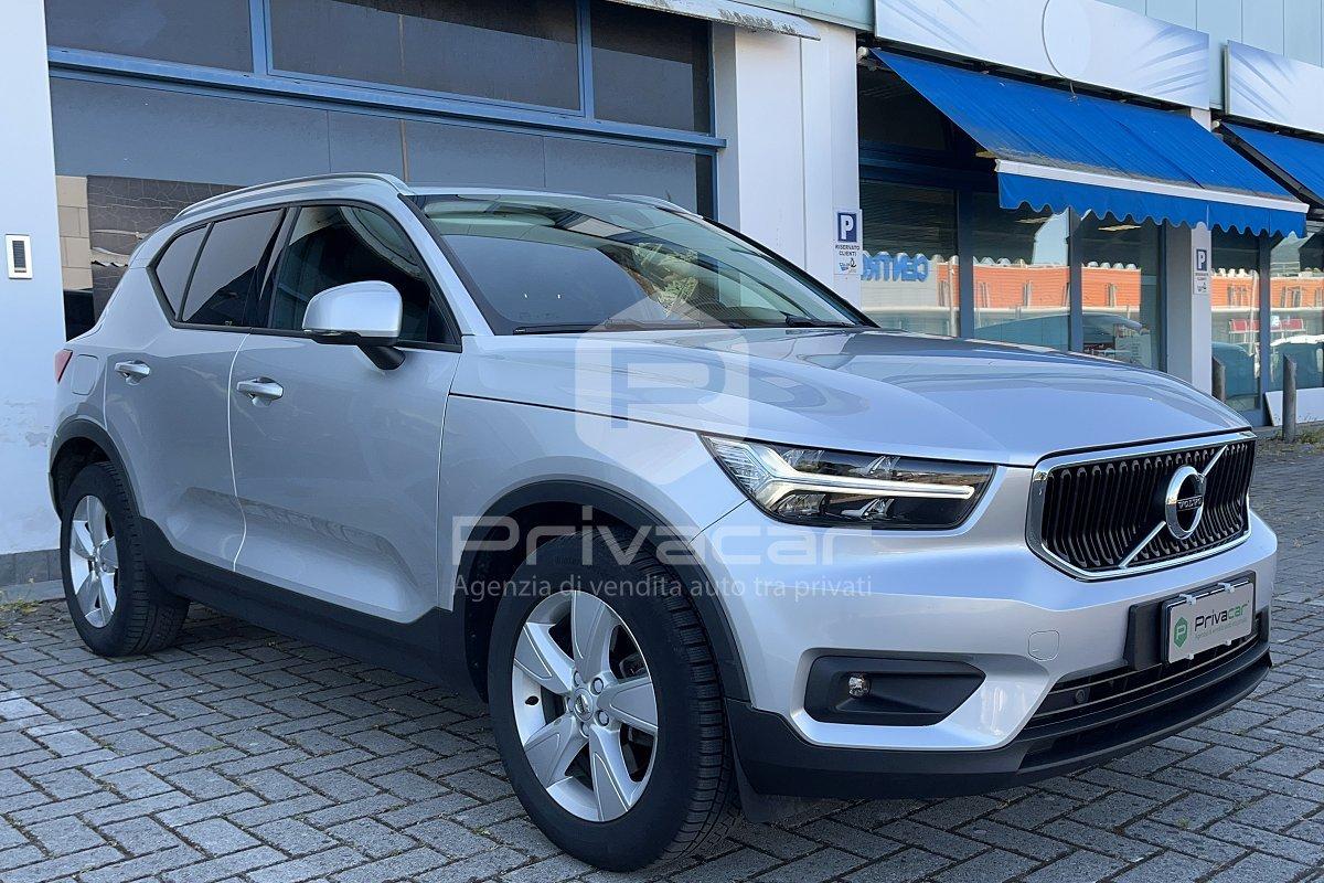 VOLVO XC40 D3 AWD Geartronic Momentum