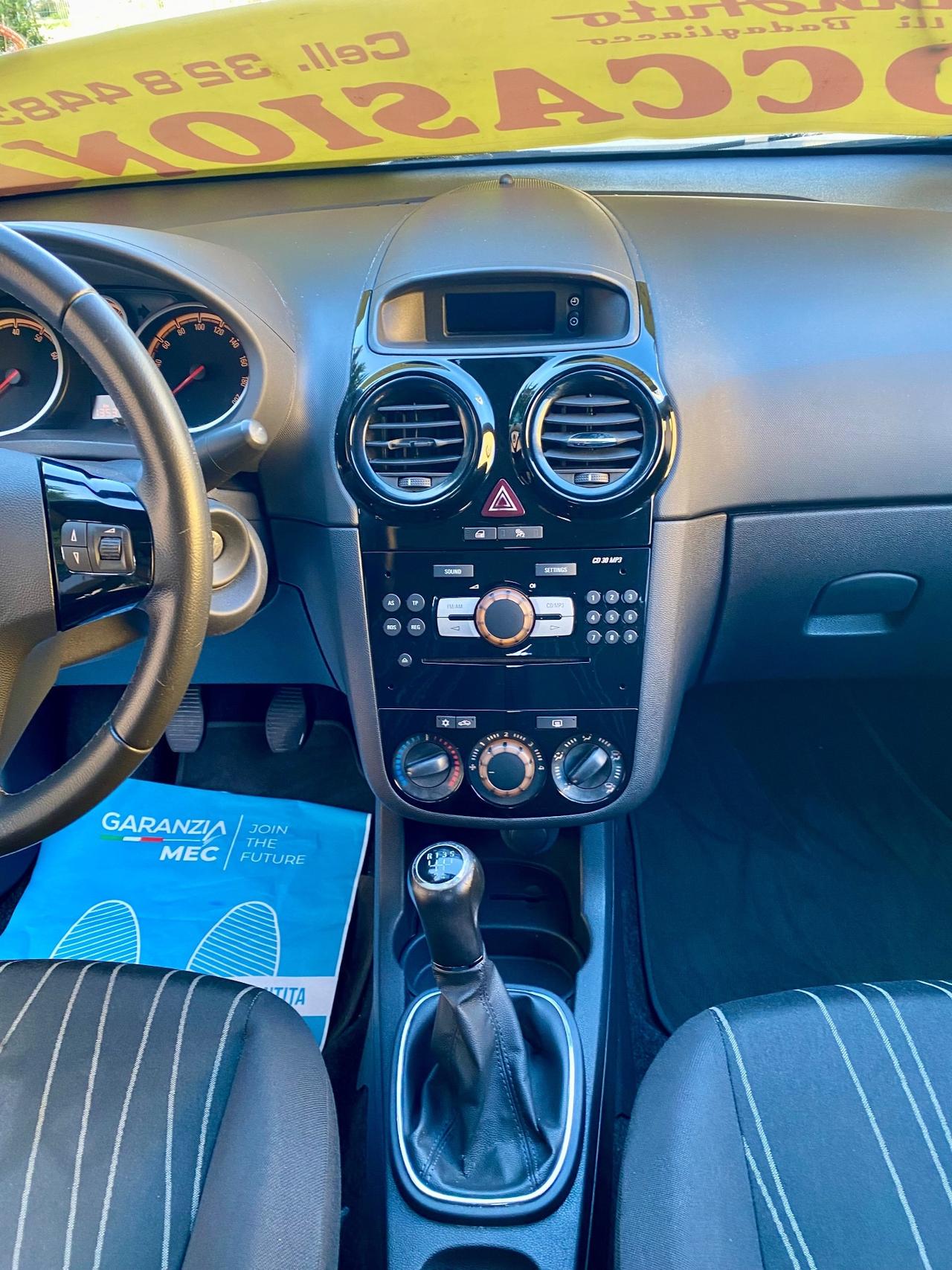 Opel Corsa 1.2 80CV 5 porte Cosmo