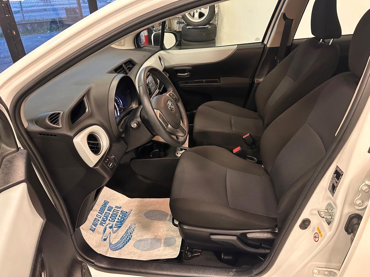 TOYOTA YARIS 1.5 HIBRID