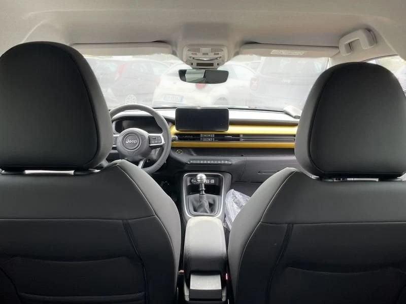 Jeep Avenger 1.2 Turbo MHEV Summit