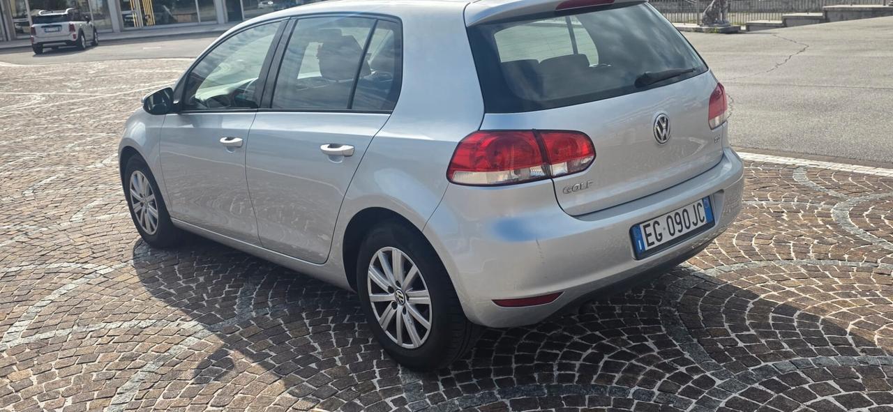 Volkswagen Golf 1.6 TDI DPF 5p. Highline