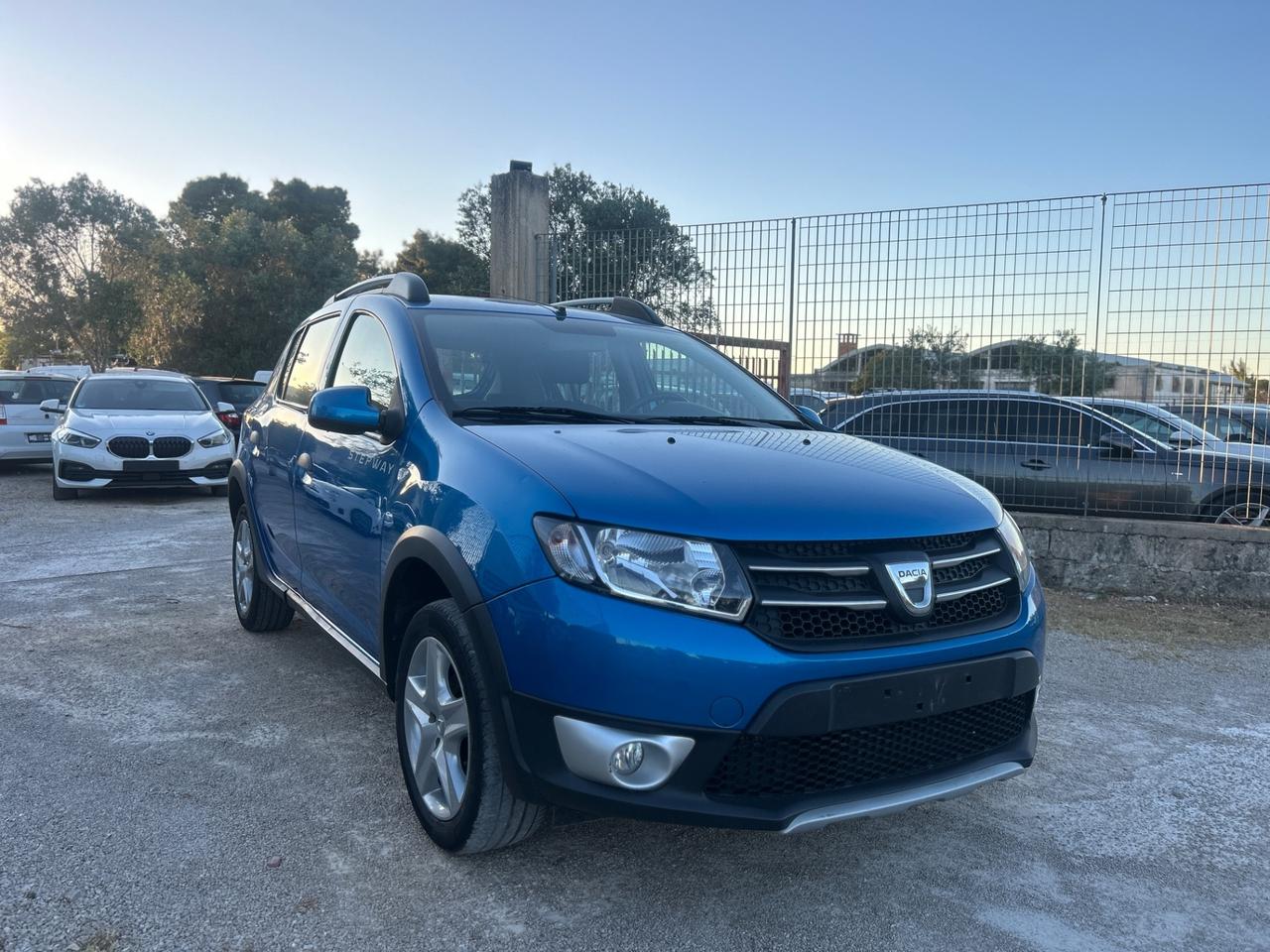 Dacia Sandero Stepway 1.5 90CV-2013/NAVI/SENSORI