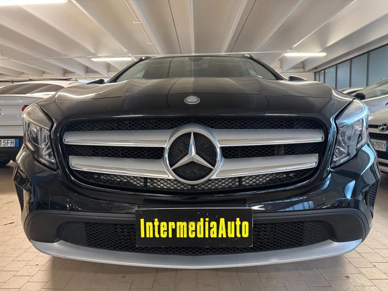 Mercedes-benz GLA 180 d Automatic Business