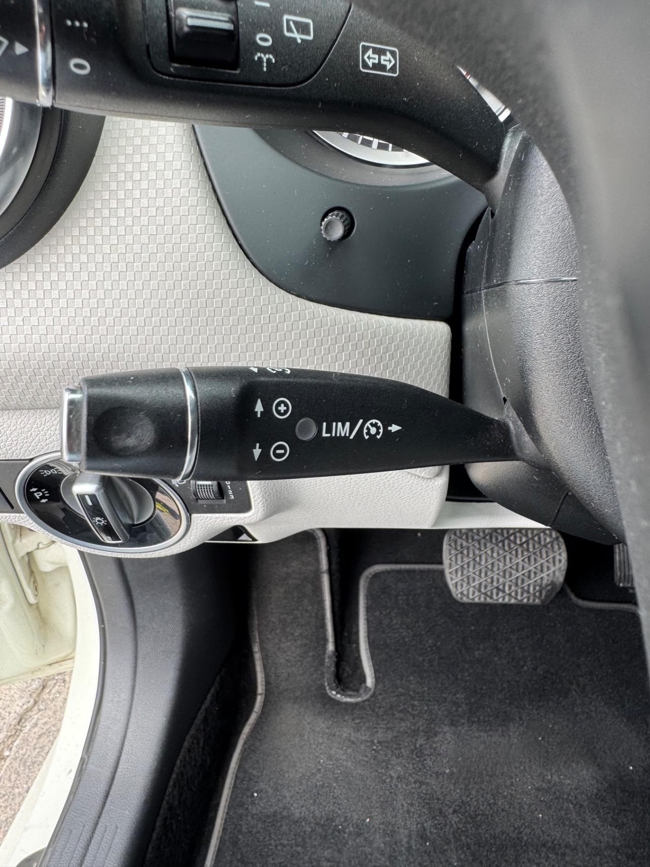 Mercedes-benz A CAMBIO AUTOMATICO/UNICO PROPRIETARIO