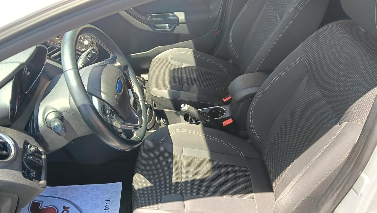 FORD FIESTA 1.4 B/GPL C. MADRE -PREZZO PROMO!