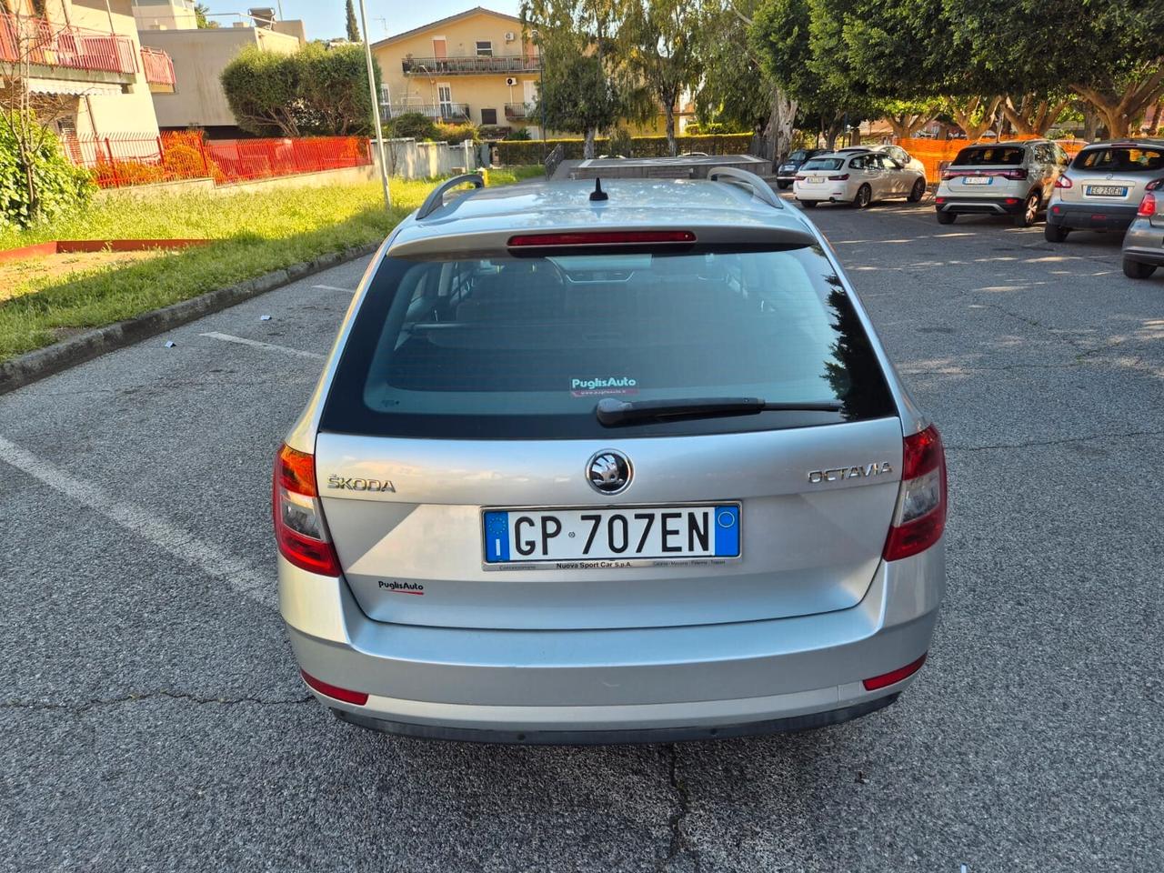 Skoda Octavia 1.6 TDI CR 115 CV DSG Wagon Executive