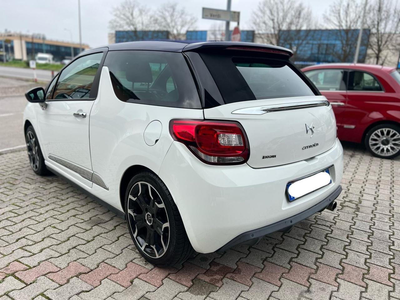 Ds DS3 3 1.2 VTi 82 So Chic Cabrio ok neopatentati