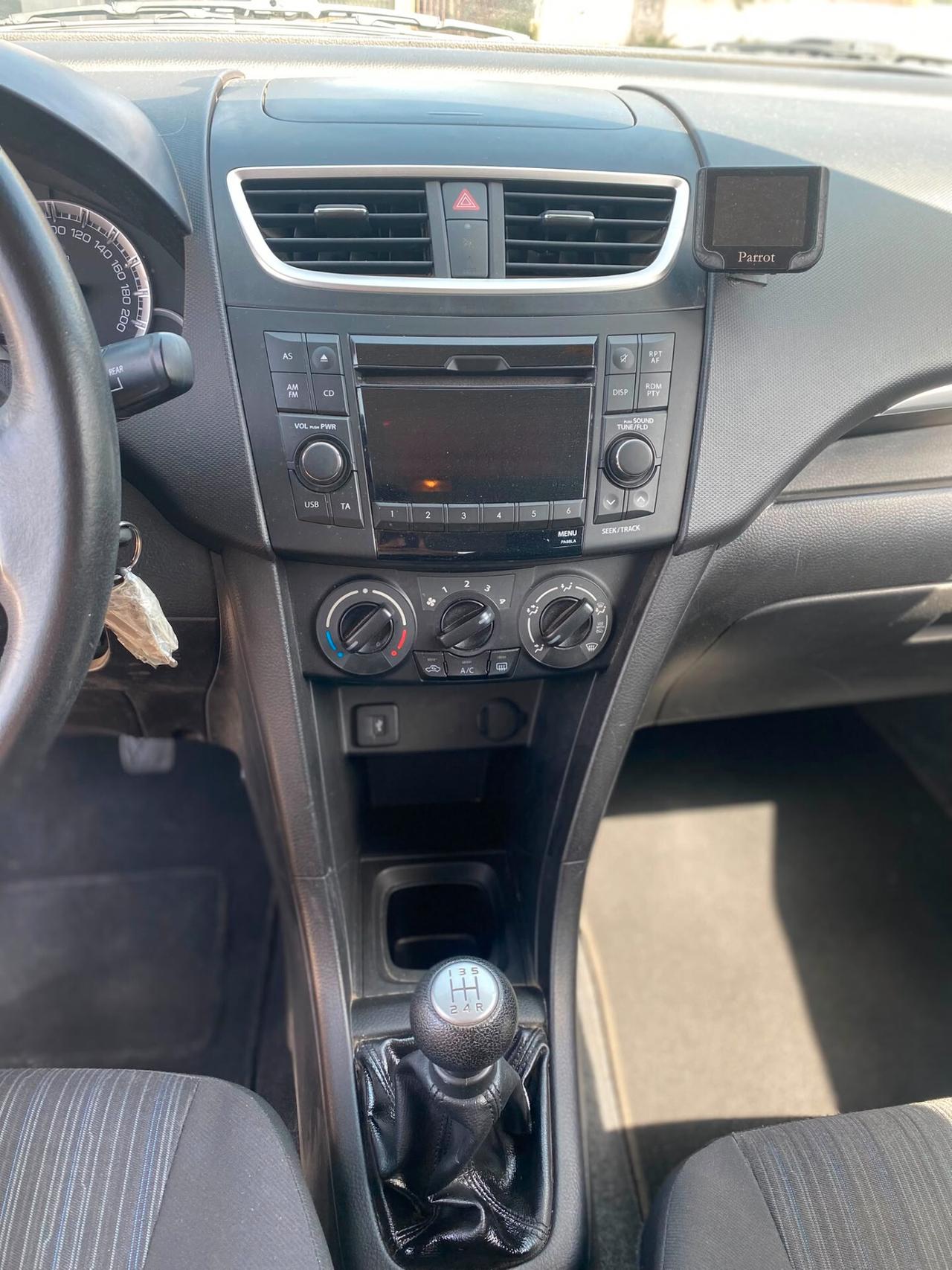 Suzuki Swift 1.3 DDiS 5 porte B-Top