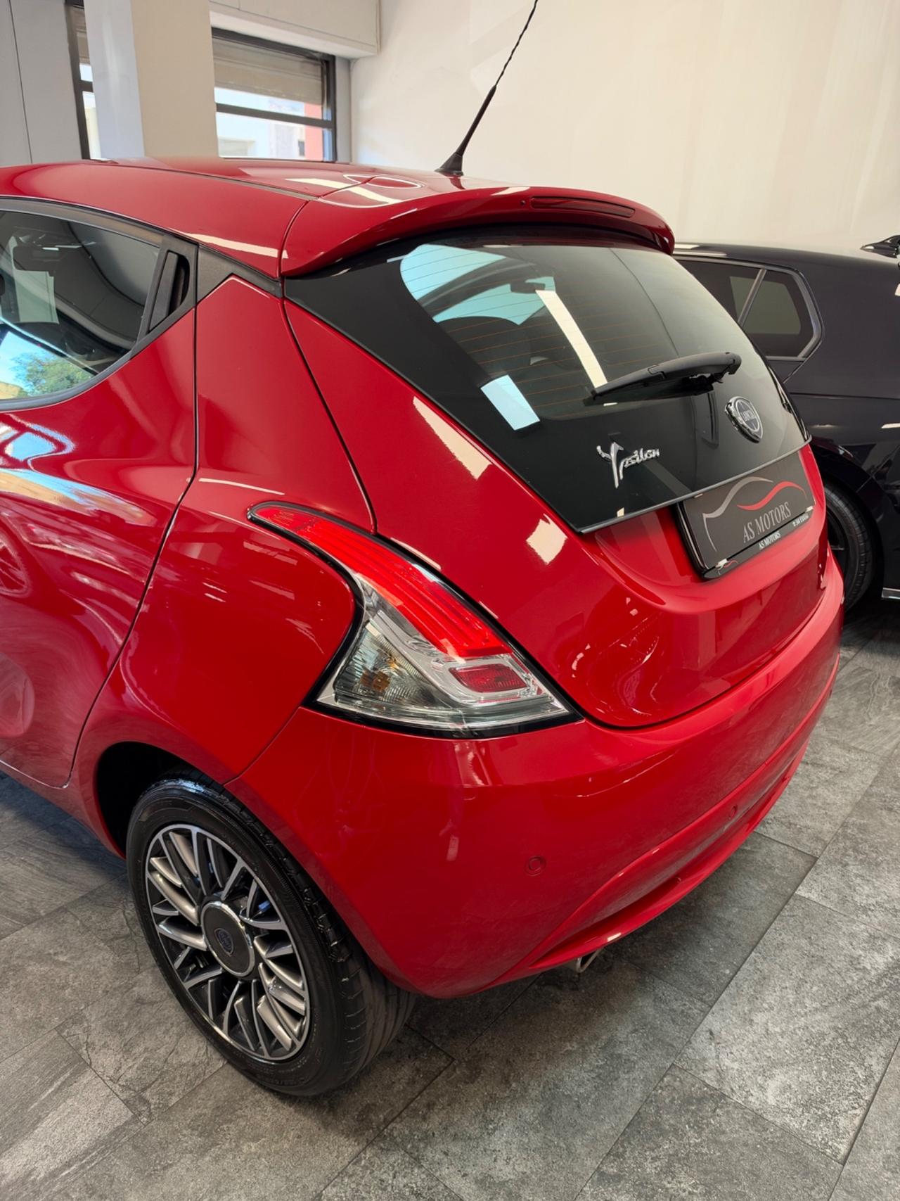 Lancia Ypsilon 1.3 MJT 95 CV Lounge