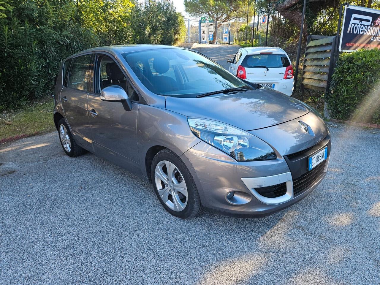 Renault Scenic Scénic X-Mod 1.9 dCi 130CV Luxe