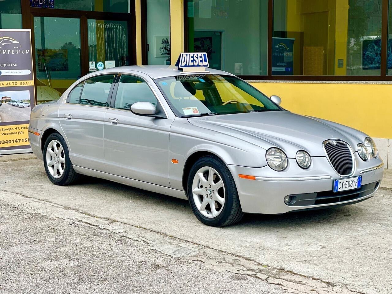 Jaguar S-Type 2.7D 152kw V6 UNICO PROPRIETARIO 12-