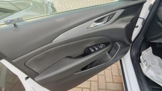 OPEL Insignia 1.5 Turbo S&S Sports Tourer Advance