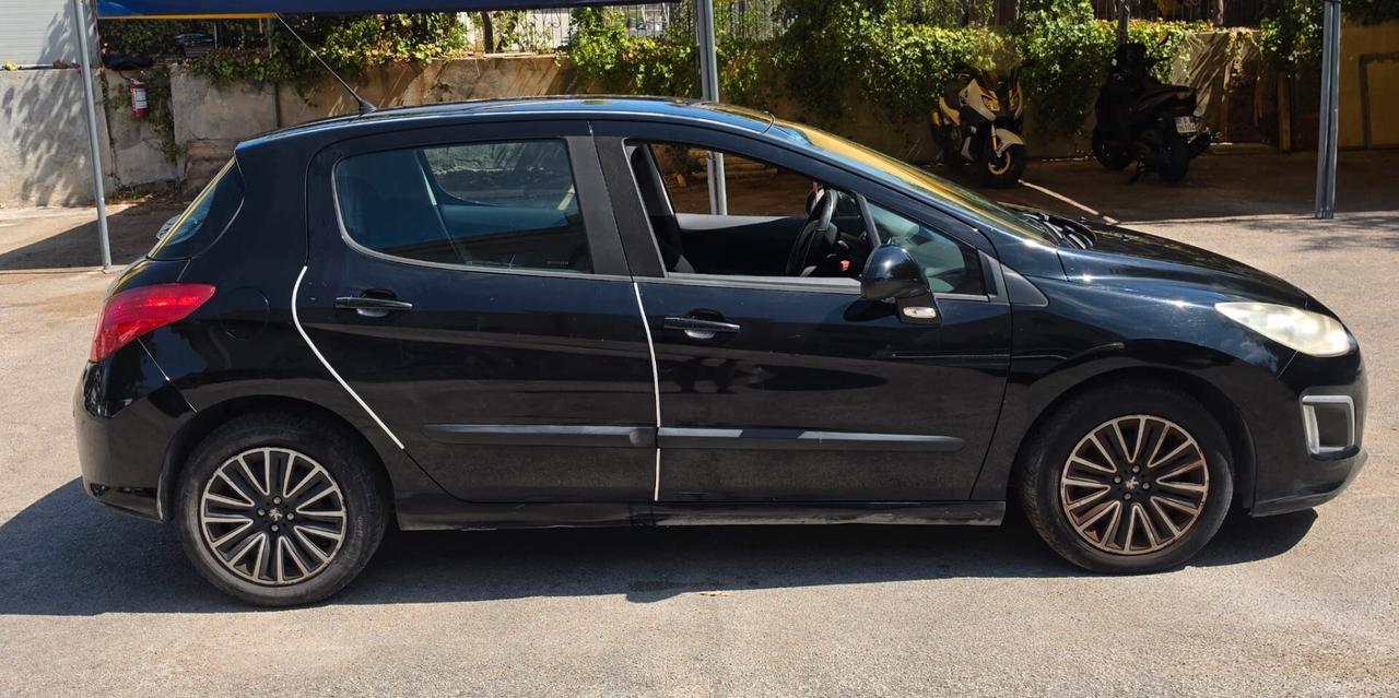 Peugeot 308 1.6 8V HDi 93CV 5p. Access